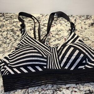 Victoria Sport Monochrome Striped Women's razorback Sports Bra 34B